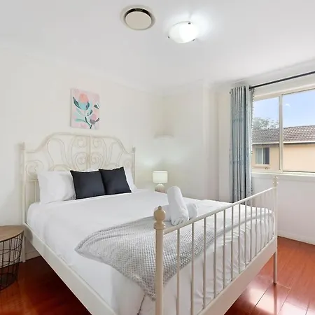 Aircabin - Seven Hills - Lovely - 3 Beds Townhouse Blacktown Exterior photo