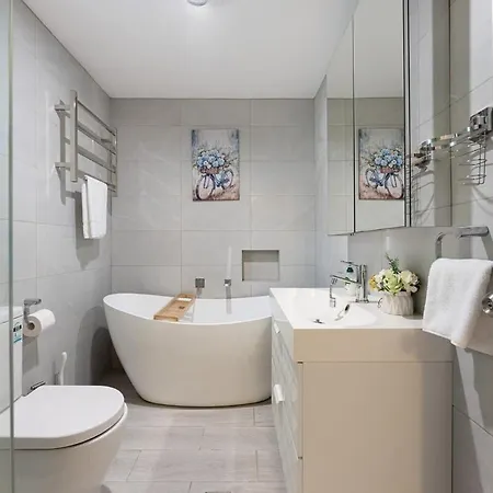 Aircabin - Seven Hills - Lovely - 3 Beds Townhouse Blacktown Exterior photo