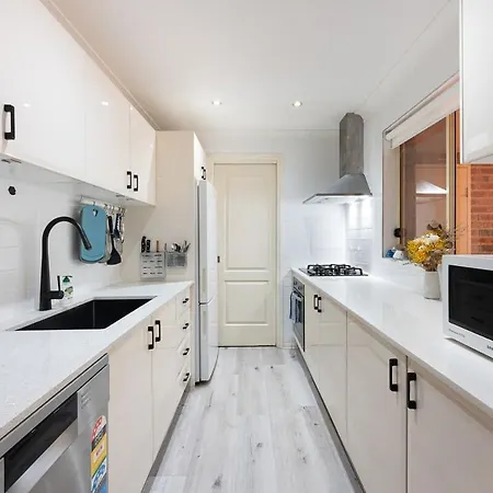 Aircabin - Seven Hills - Lovely - 3 Beds Townhouse Blacktown Exterior photo
