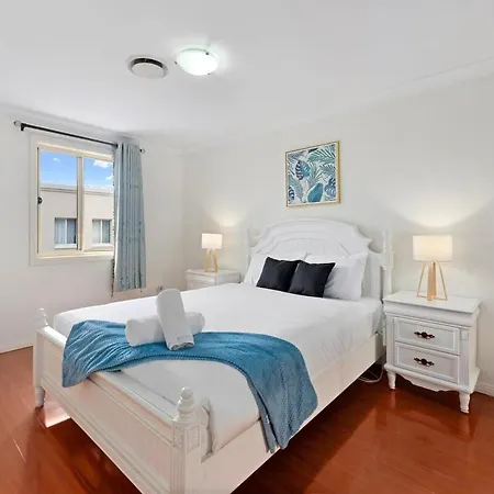 Aircabin - Seven Hills - Lovely - 3 Beds Townhouse Blacktown Exterior photo